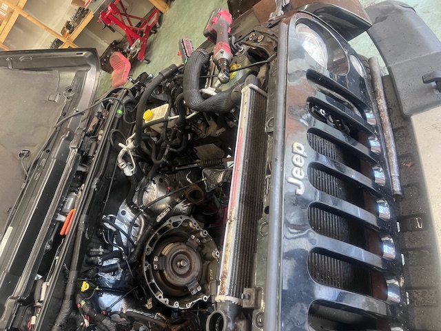 2016 Jeep Wrangler Engine Restoration photo 3